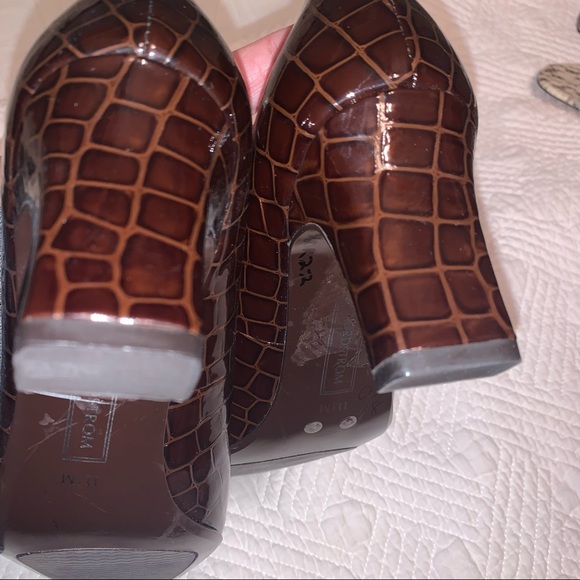 NORDSTROM brand size 11.5 faux crocodile brown leather heel brand new not worn - Picture 10 of 13